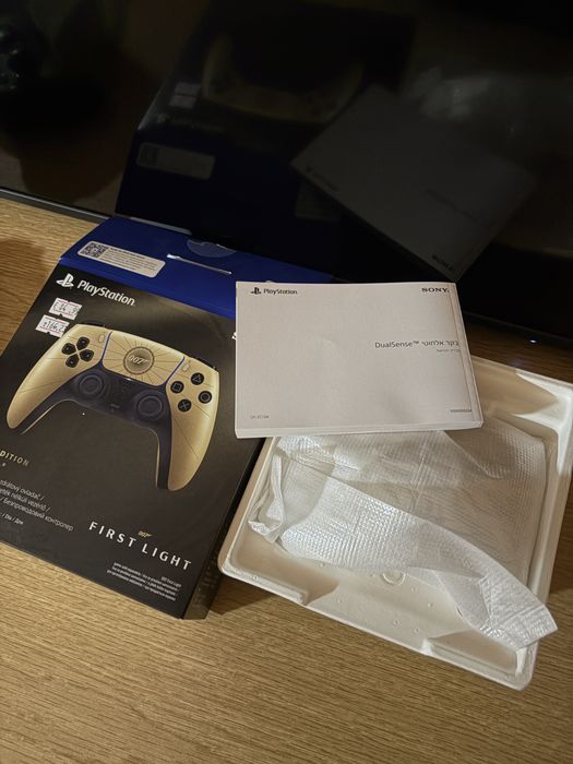 НОВ Playstation 5 контролер с Гаранция