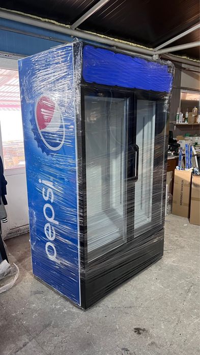 Vitrina frigorifica dubla pentru sucuri