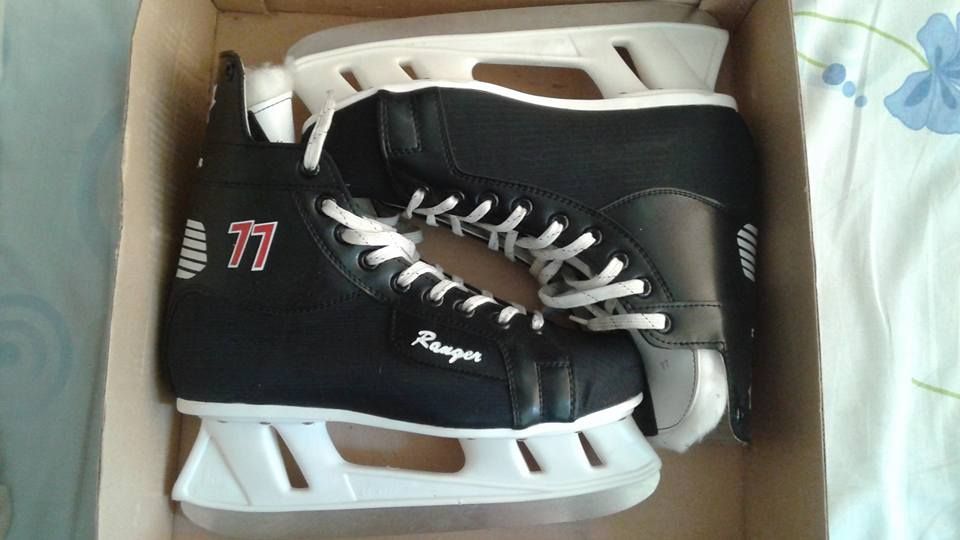 Patine hochei, marimea 45