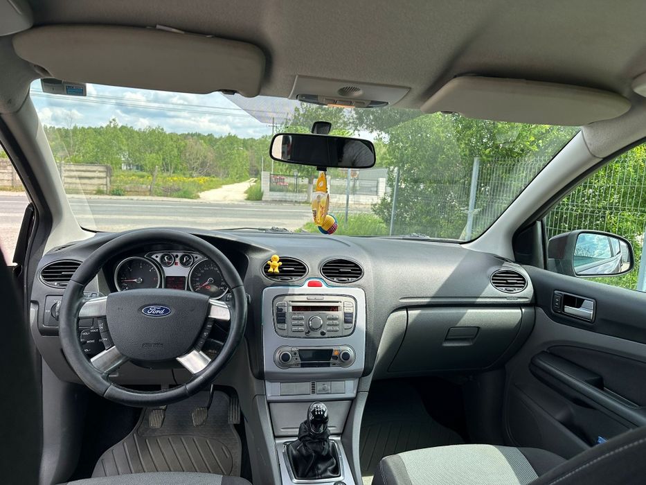 Vând Ford Focus mk2