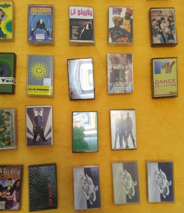 Аудио Касети от Деветдесетте години