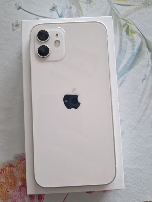 Iphone 12 128gb Бял