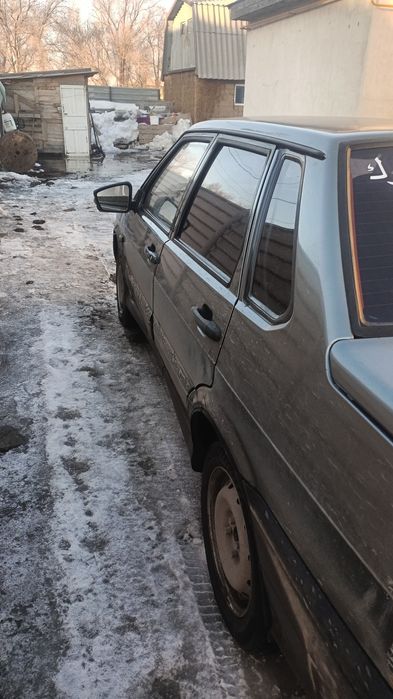 Машина жаксы журып тур