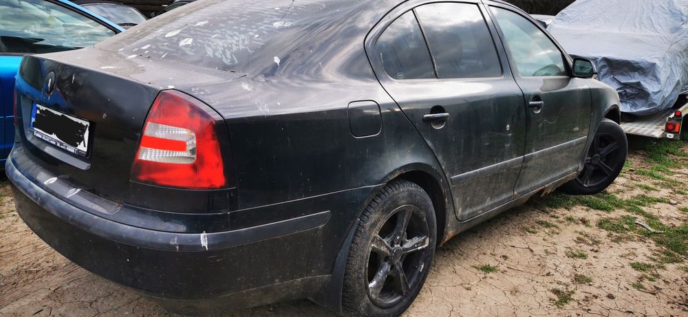 Capota bara far stanga dreapta faruri Skoda Octavia 2 bkd