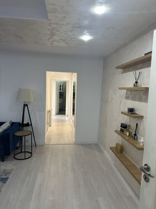 Vand apartament 3 camere centru in spate la Mc Donald’s