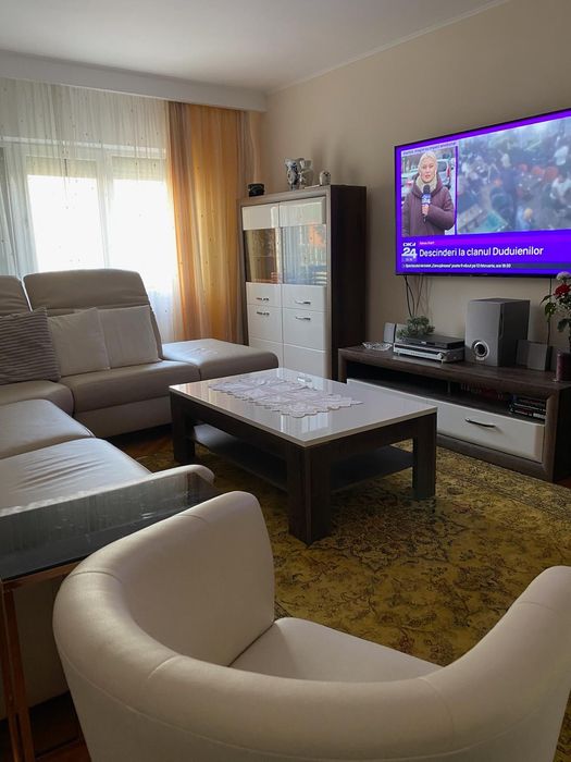Apartament de vanzare 2 camere Oradea - Decebal