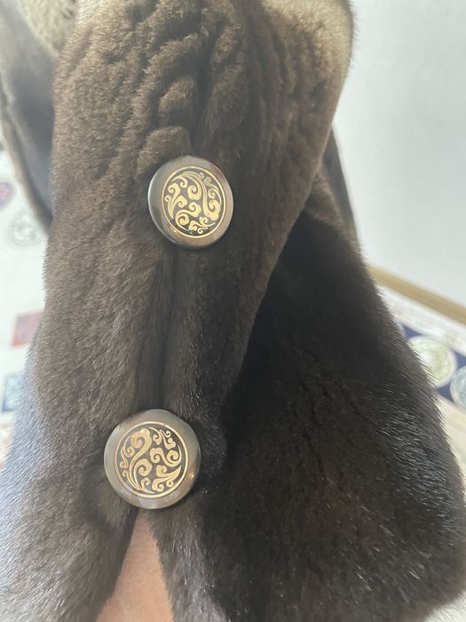 Продам норковую шубу!