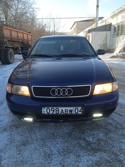 Продам Ауди а4.1994г