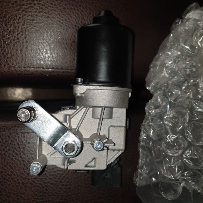 моторчик дворников поло 2008 год