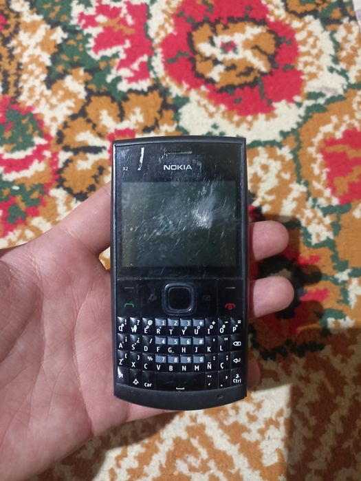 Nokia sara modellari sotiladi