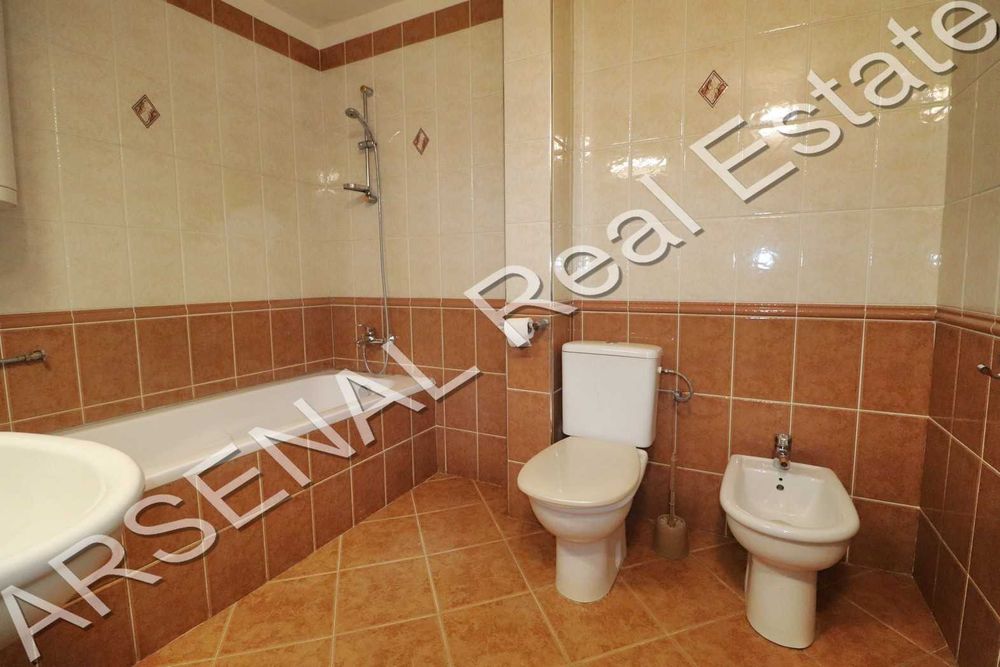 Дава се под наем Тристаен апартамент в София, Дианабад - 172 кв.м за 1097.01 € - Снимка #9