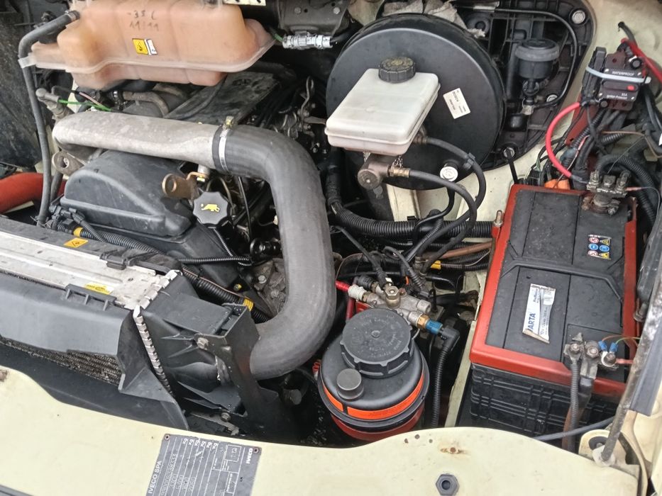 Vînd Iveco Dayli