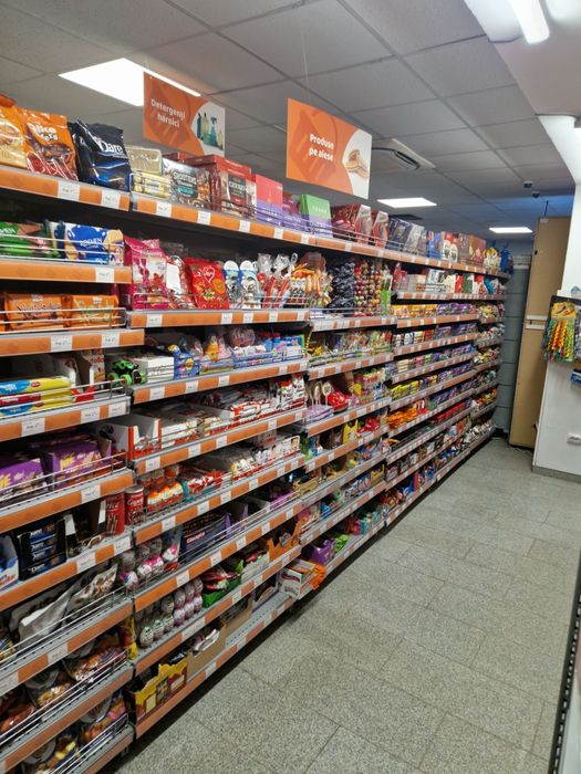 Rafturi magazin ieftine montaj gratuit