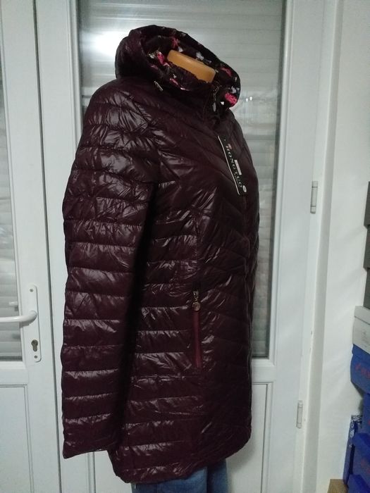 Geacă damă cu două fețe multicoloră și iubi.