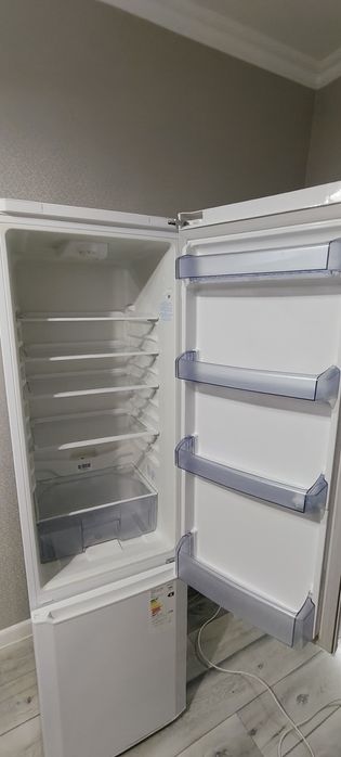 Холодильник в хорошем состоянии