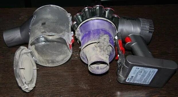Dyson пылесос отключается. Ремонт/ замена аккумулятора Dyson