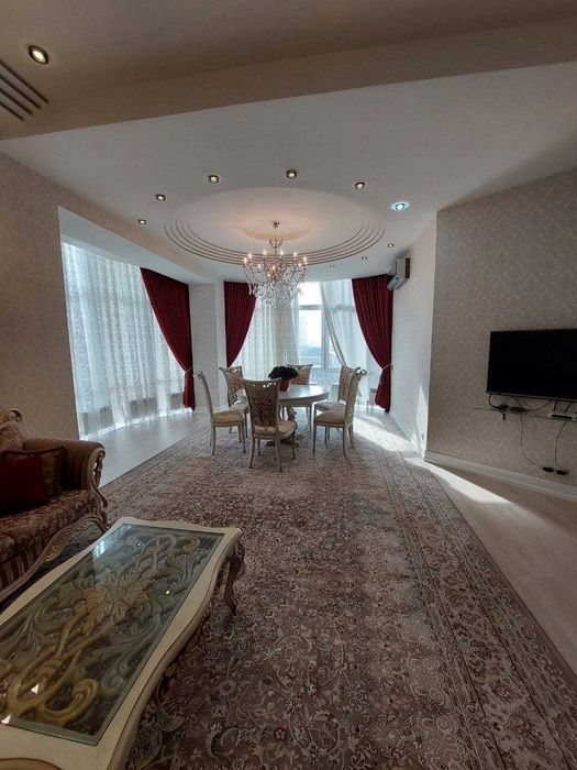 Сдаётся квартира С.Азимова в  Габусе
Ориентир - Японское посольство