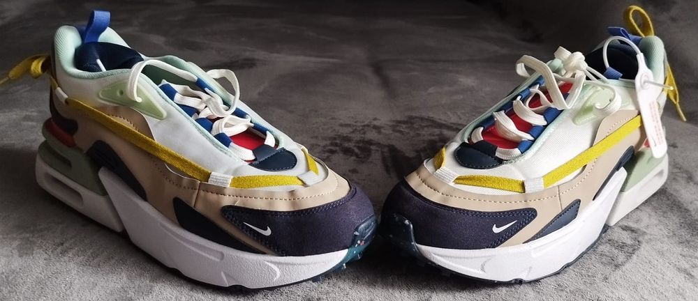 Vand adidasi noi de barbati Nike Furyosa