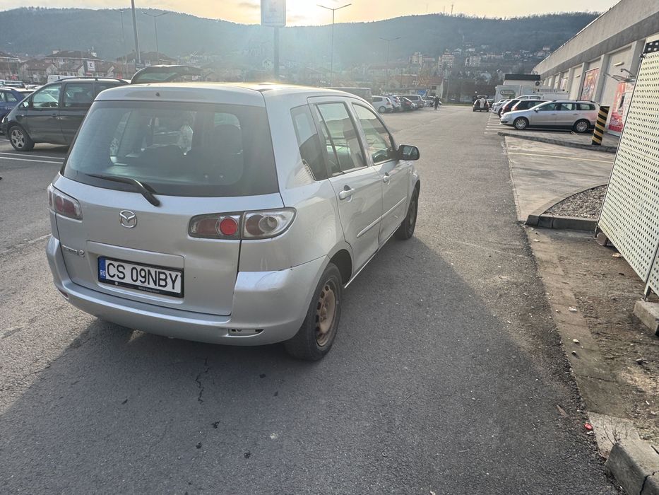 Mazda 2 motor 1.4 benzina