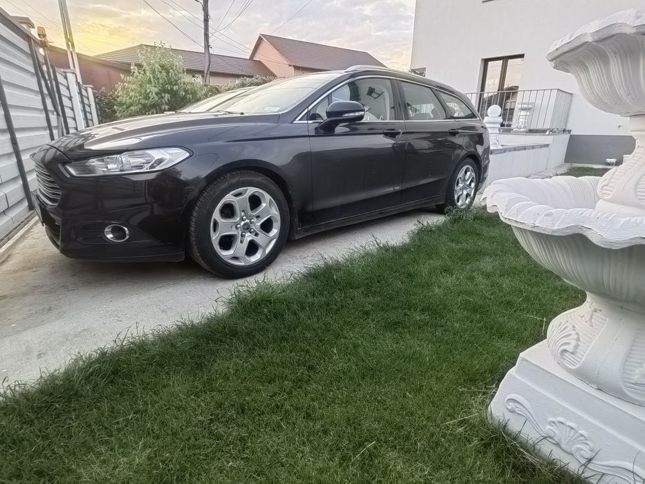 Unic proprietar vând Ford mondeo  diesel