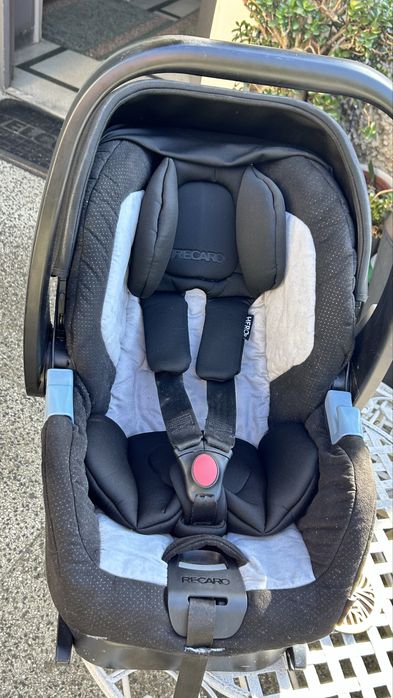 RECARO Privia детско столче / кош + SmartClick ISOFIX база
