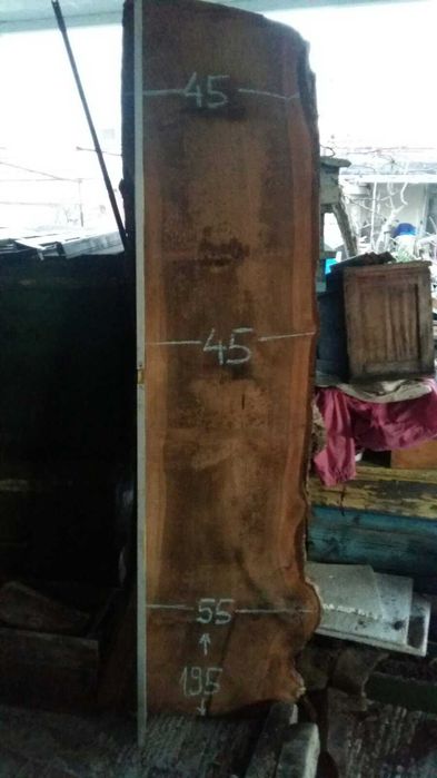 Дървен материал орех