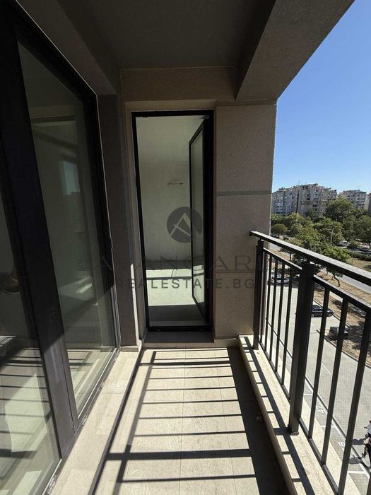 Продава се Тристаен апартамент в Пловдив, Тракия - 94 кв.м за 1652 €/кв.м - Снимка #6