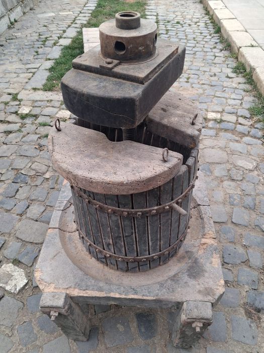 Teaca pentru colectionari vechi din lemn