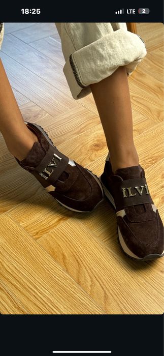 Продам крассовки ILVIтурция