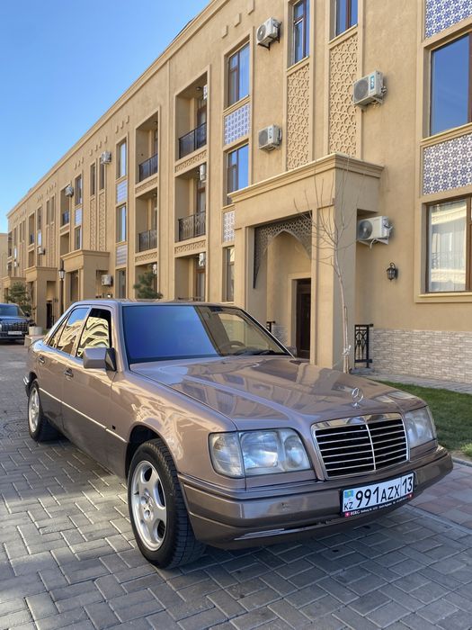 Мерседес 124 2.8