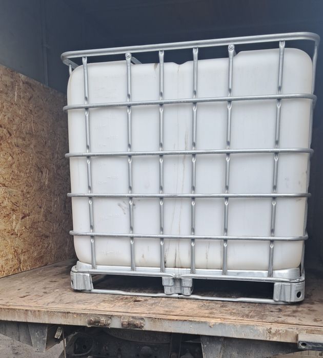 Продам еврокубы бочки 1000л с краном