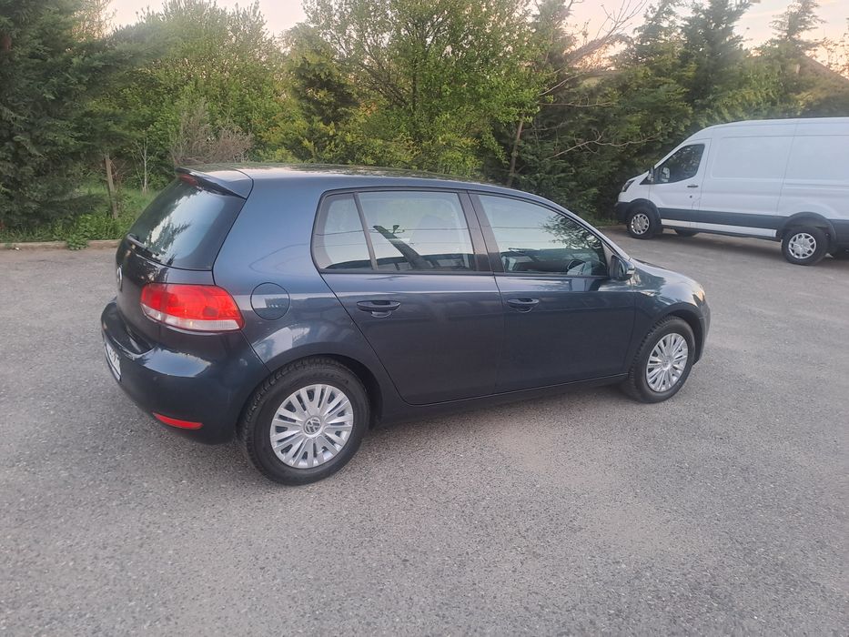 Volkswagen Golf 6 An 2010 Motor 1,4 MPI  Unic Proprietar