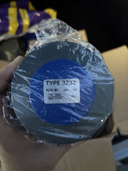 Продам зарядку 7 квт 32А