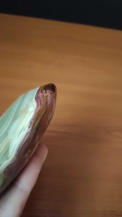 Масивен свещник от естествен оникс форма на сърце