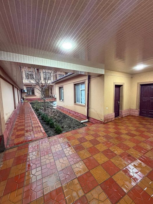 Дом Алчазар 7 комнат 3,2 сот 220000&