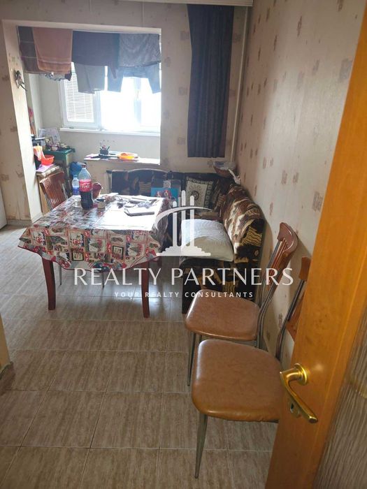 Продава 2-стаен апартамент – кв. Връбница 1, гр. София