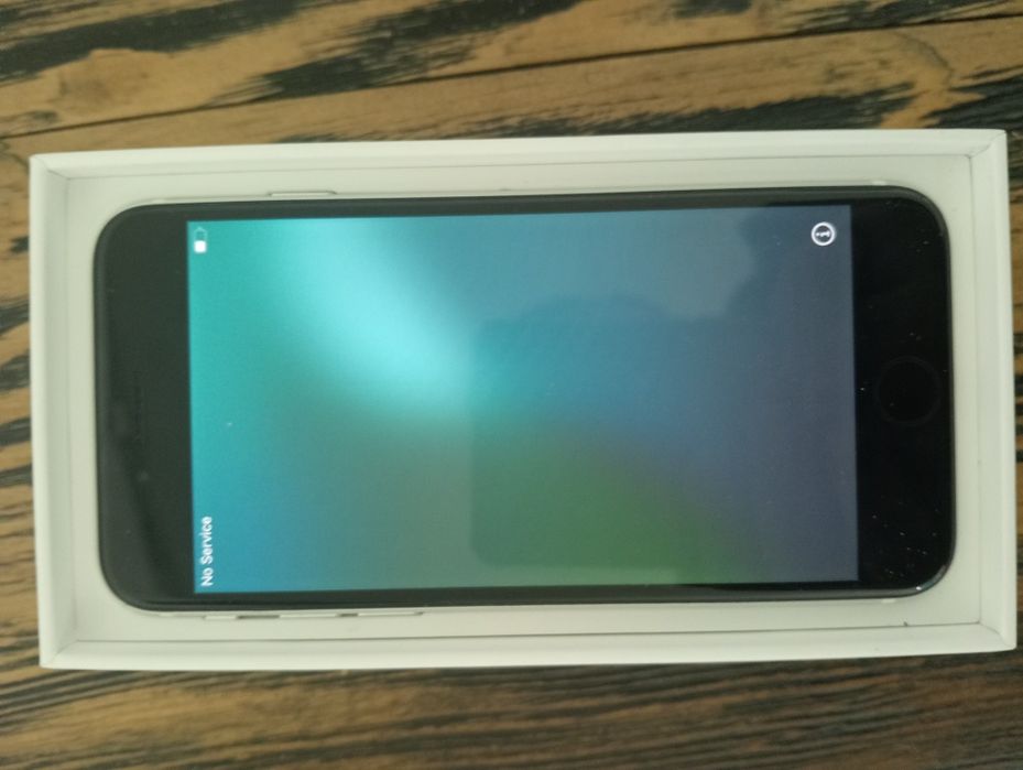 Добрый день! Меняю iPhone se 2020