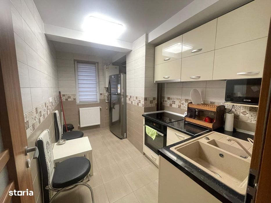 3 camere 101 mp,modern finisat,str Oituz-Metrou 10 min