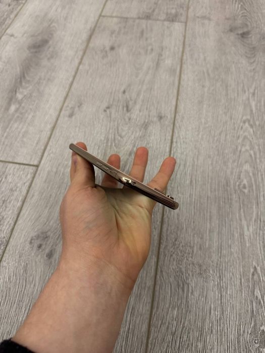 iphone XS 64 Gold Ideal