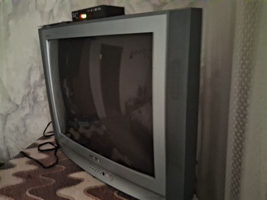 Продам телевизор.