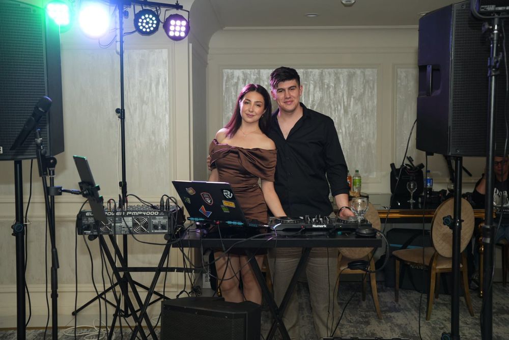 DJ + Solista +Solist/Chitarist+Cajon Muzica Live Nunta Botez|Bucuresti