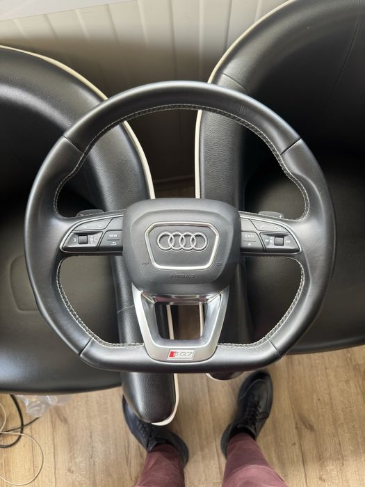 Спортен Оригинален волан с Airbag за AUDI Q7 SQ7