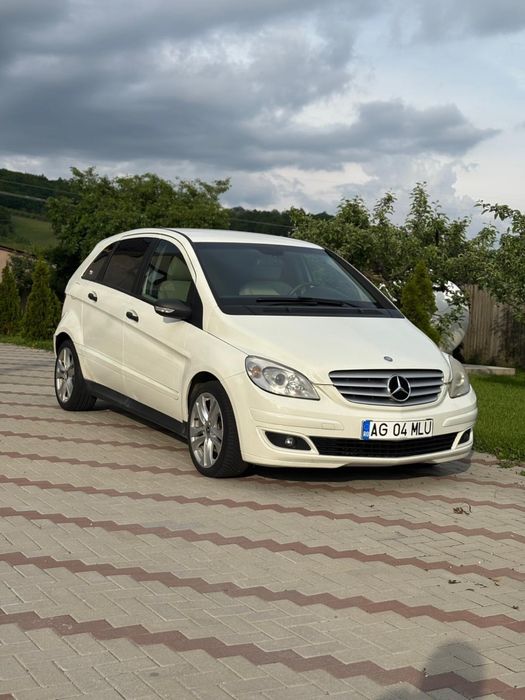 Mercedes B180 CDI 2.0 Diesel / 2008 / Navi / Interior crem / Foarte îngrijită