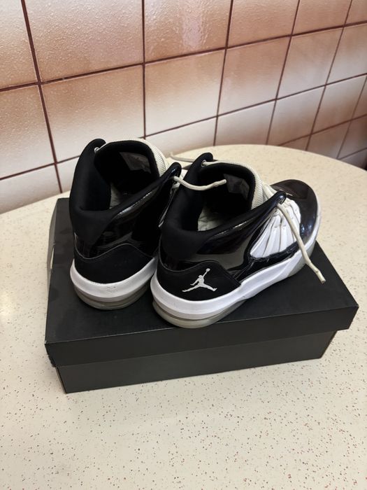 Vand jordan aura max