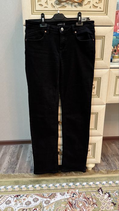 женские джинсы продам