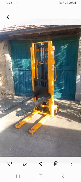 Продавам стакер  като нов