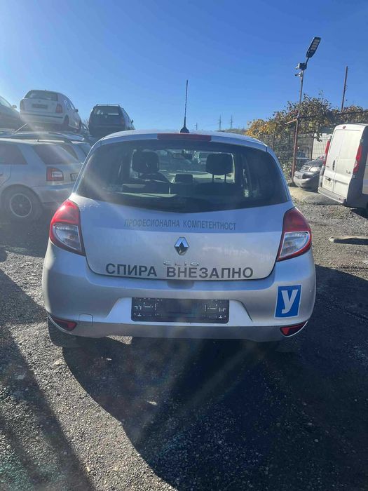 Renault Clio Рено Клио 1.5dci 2009г.