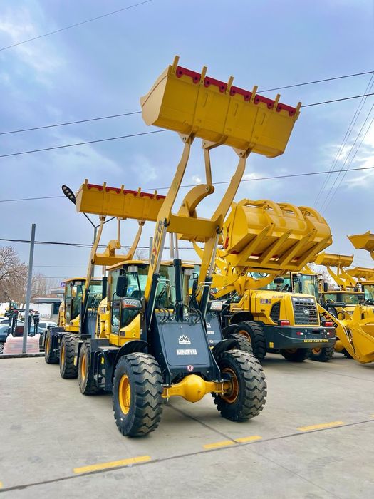 Фронтальная погрузчик