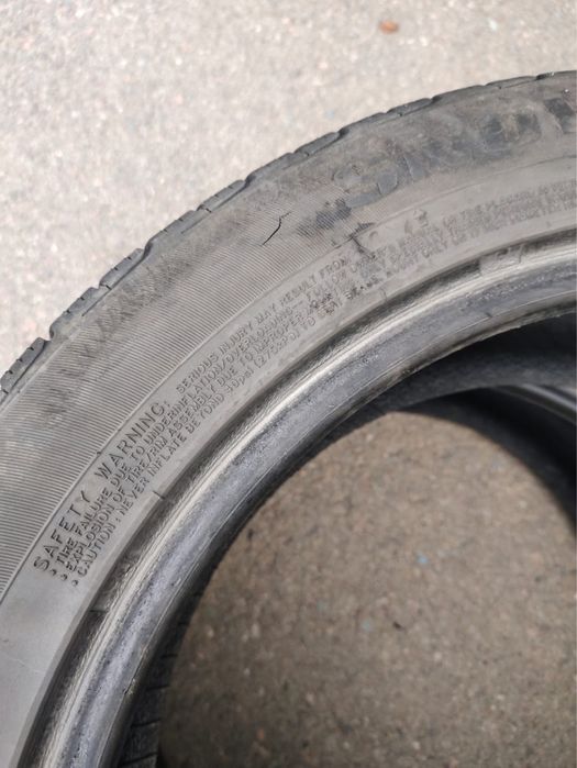 Продам 2 резины хоррошие