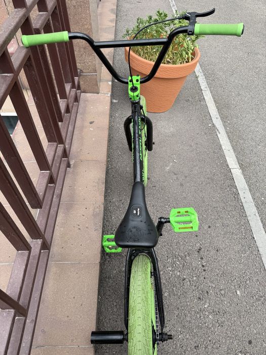 продается bmx 2022 года